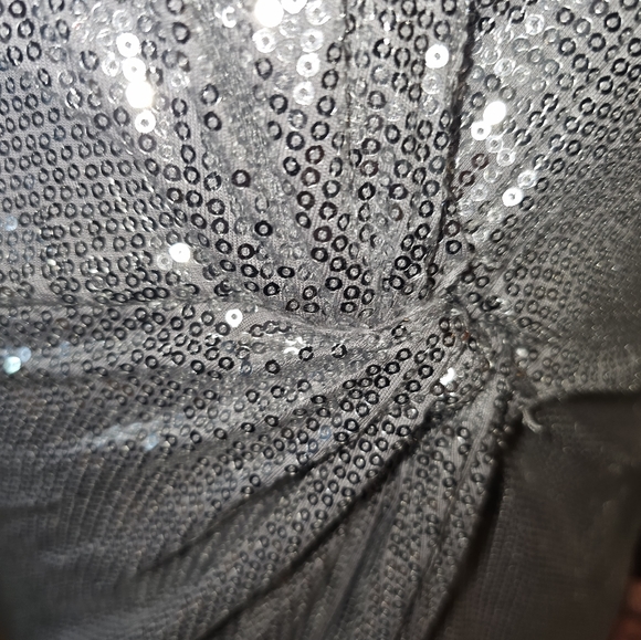 Formal - Picture 3 of 4